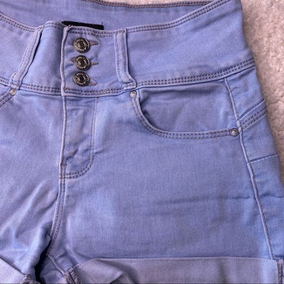 Forever 21 Light Denim Shorts Small - Picture 4 of 10